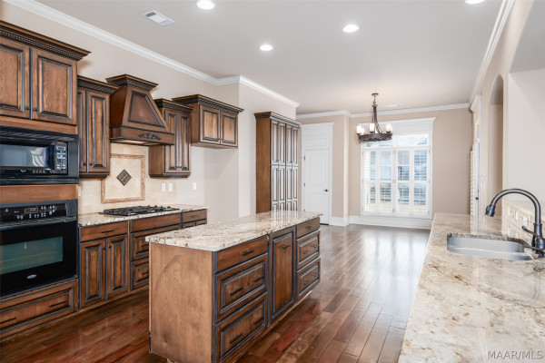 8513 Rockbridge Circle