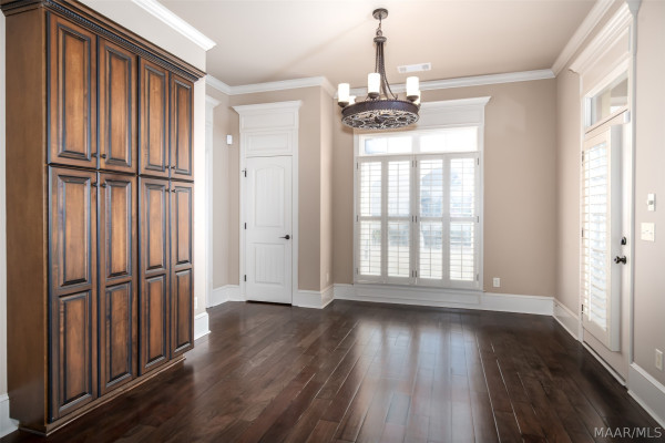 8513 Rockbridge Circle