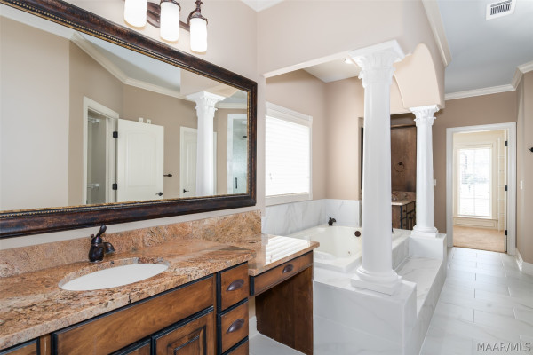 8513 Rockbridge Circle