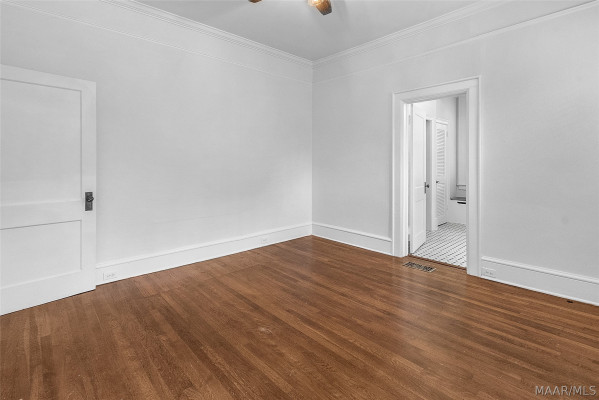 3237 Cloverdale Road