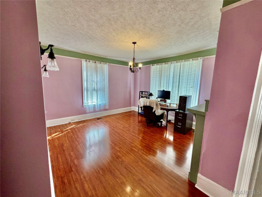 2219 St Charles Avenue