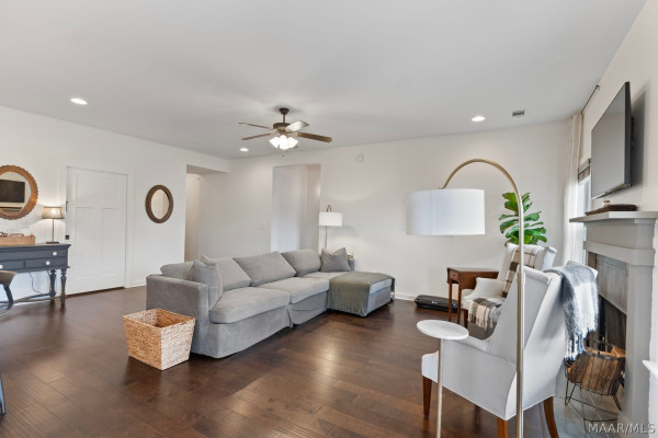 229 Hedgefield Drive