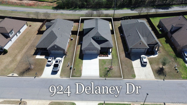 924 Delaney Drive