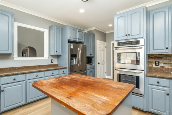200 Hickory Lane