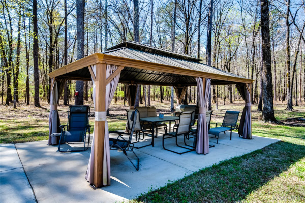200 Hickory Lane