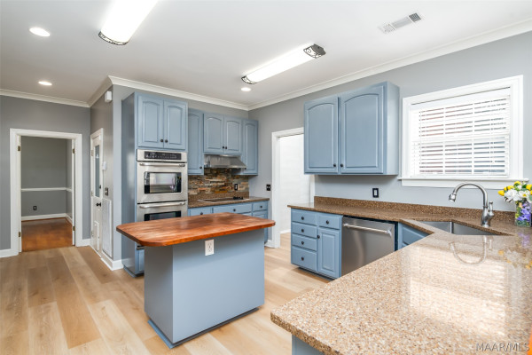 200 Hickory Lane