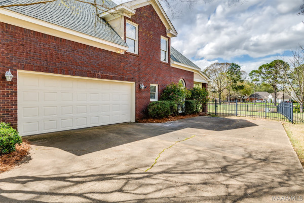 9668 Bent Brook Drive