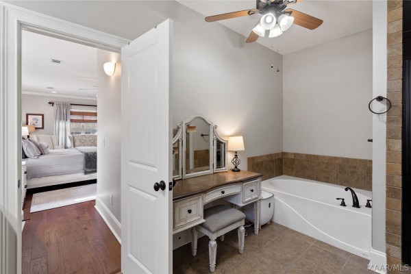 754 Glennbrooke Boulevard