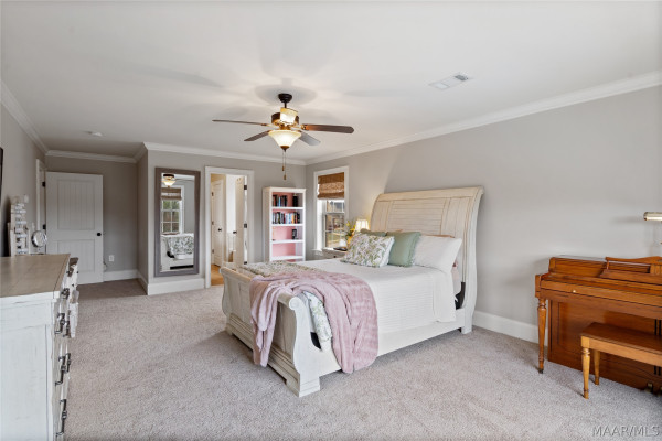 754 Glennbrooke Boulevard