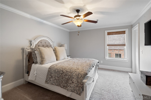 754 Glennbrooke Boulevard