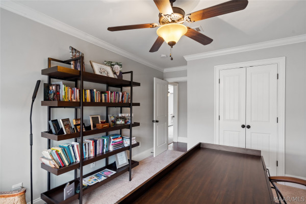 754 Glennbrooke Boulevard