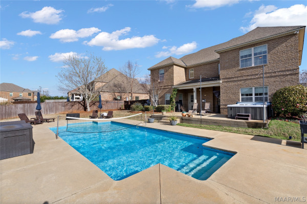 754 Glennbrooke Boulevard