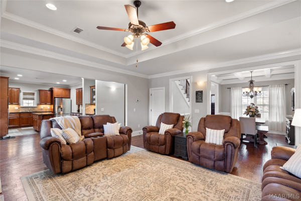 754 Glennbrooke Boulevard