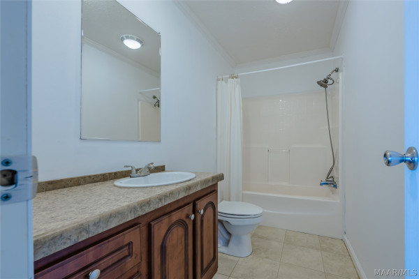 2578 County Road 66 .