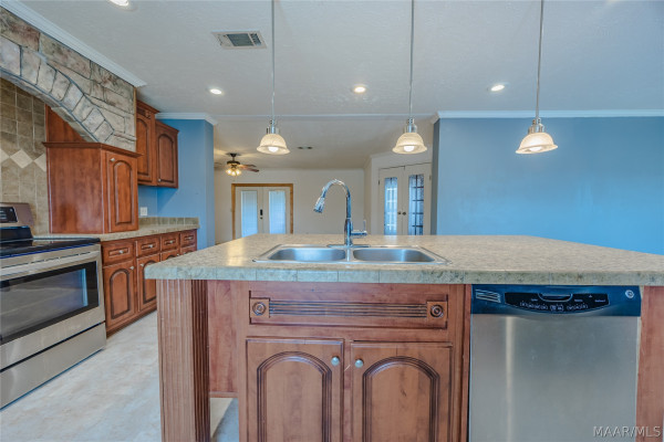 2578 County Road 66 .