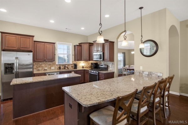 9409 Gunnison Drive