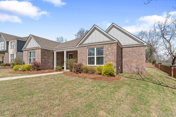 1600 Rosemary Park