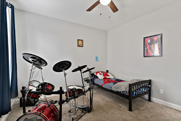 1600 Rosemary Park