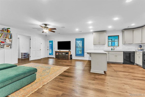 201 Greencrest Lane