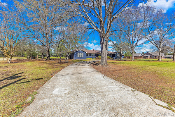 201 Greencrest Lane