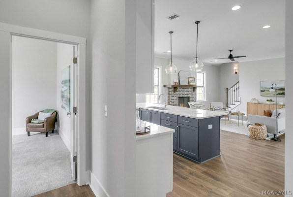 621 King's Meadow Street