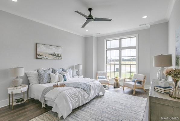 621 King's Meadow Street