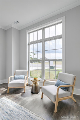 621 King's Meadow Street