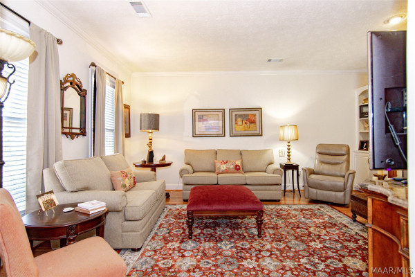 1517 Charleton Drive