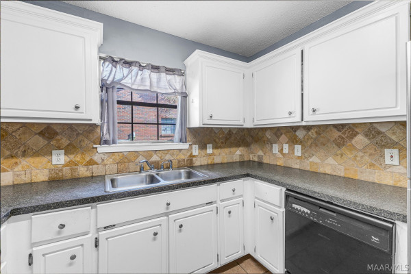 384 Forest Park Drive