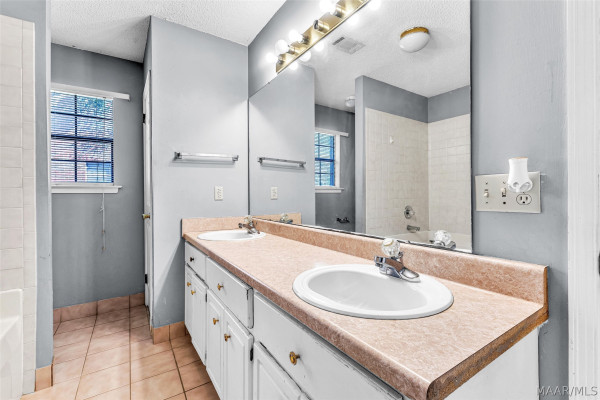 384 Forest Park Drive