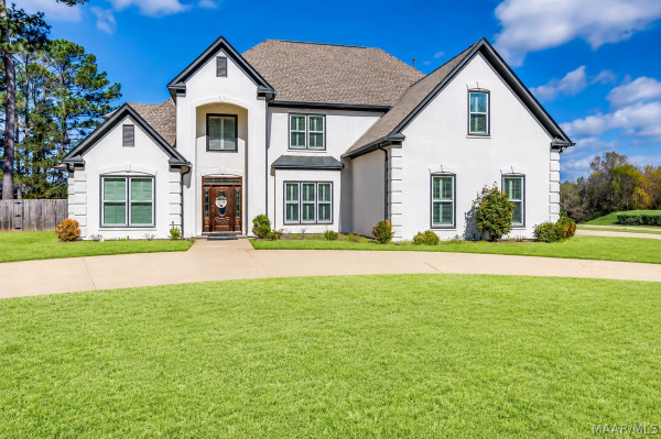 7100 Pinecrest Drive