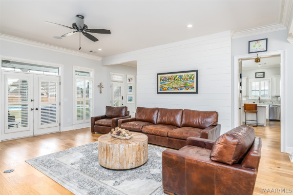 7100 Pinecrest Drive