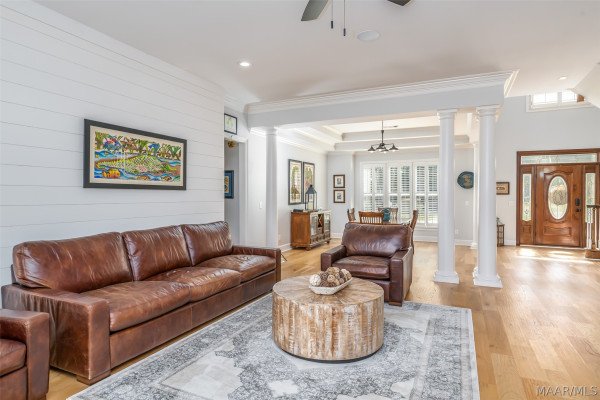 7100 Pinecrest Drive