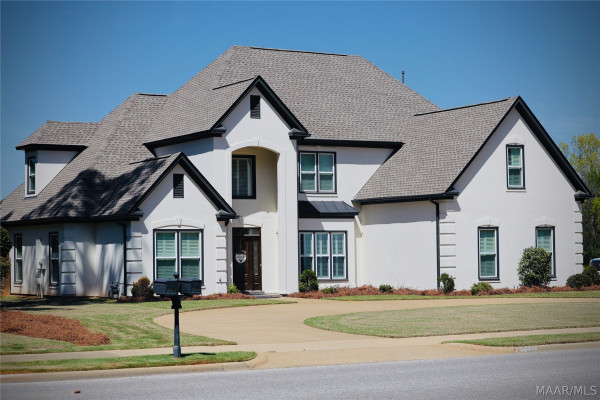 7100 Pinecrest Drive