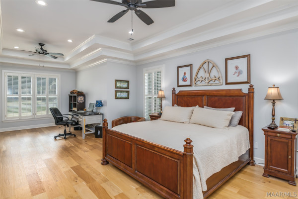 7100 Pinecrest Drive