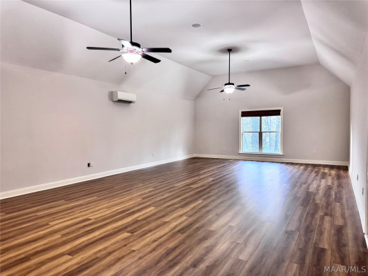 6313 Philadelphia Hill