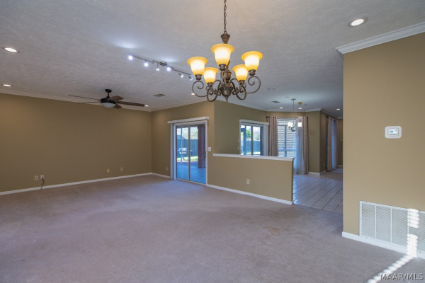 7460 Old Barn Road