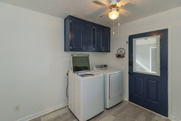 4121 Johnstown Drive