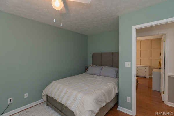 4121 Johnstown Drive