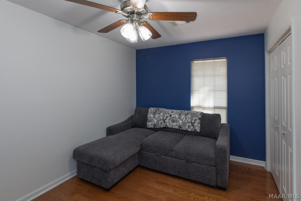 4121 Johnstown Drive