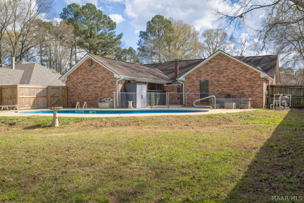 4121 Johnstown Drive