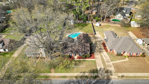 4121 Johnstown Drive