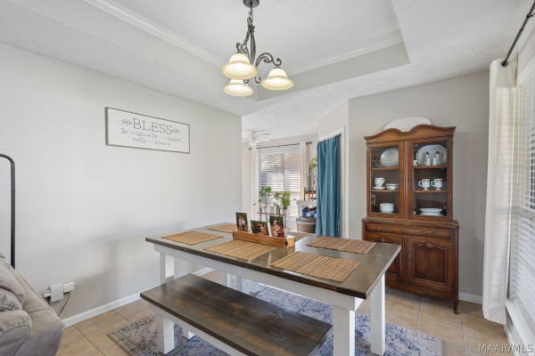 87 Meadow Oaks Court