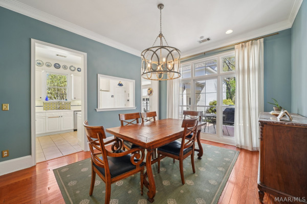 6415 Philadelphia Hill