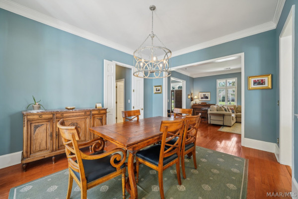 6415 Philadelphia Hill