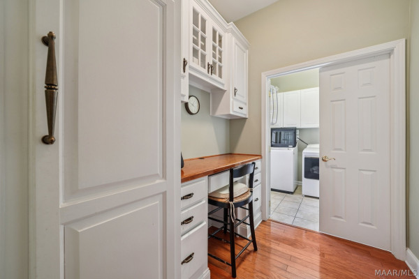 6415 Philadelphia Hill