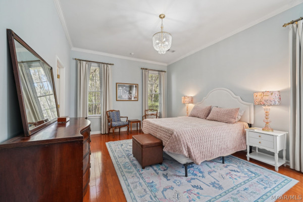 6415 Philadelphia Hill