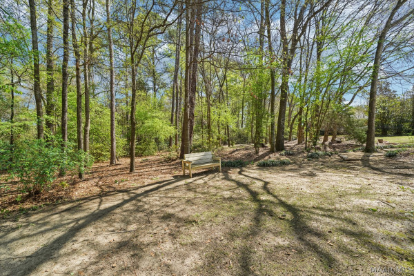 6415 Philadelphia Hill