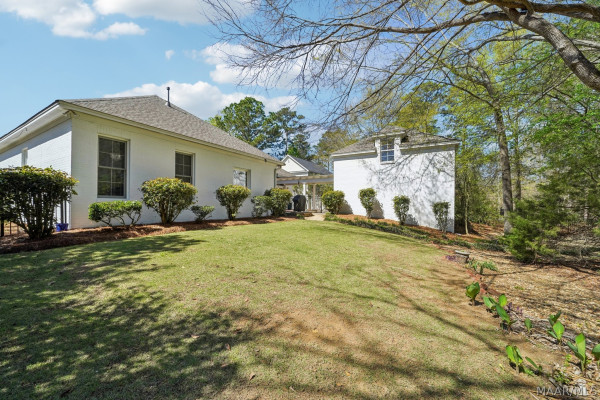 6415 Philadelphia Hill