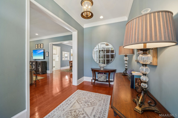 6415 Philadelphia Hill